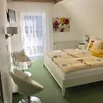 Haus Marientaler Au 3* Zell