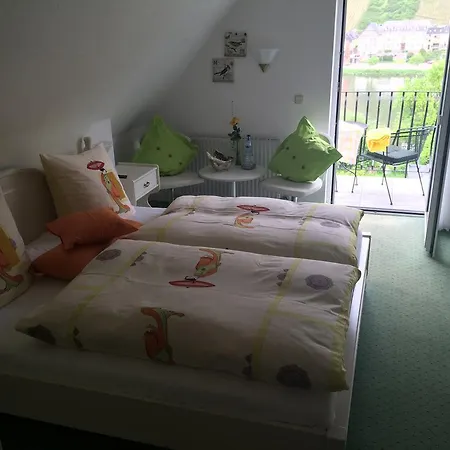 Haus Marientaler Au Gbr Pensionat Zell an der Mosel